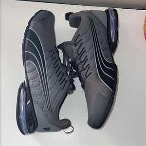 Puma Men's Black and Gray Athletic Shoes
